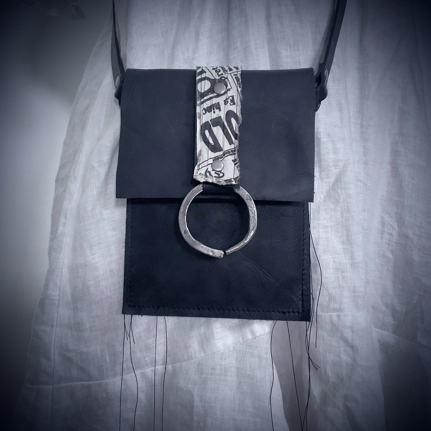 ‘Elle’ Black Leather Phone Satchel - Todays News