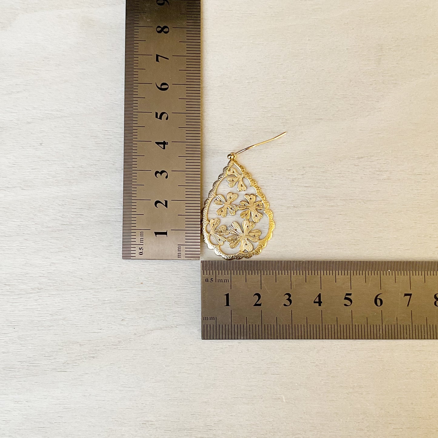 Flower Teardrops Earring Set - Gold