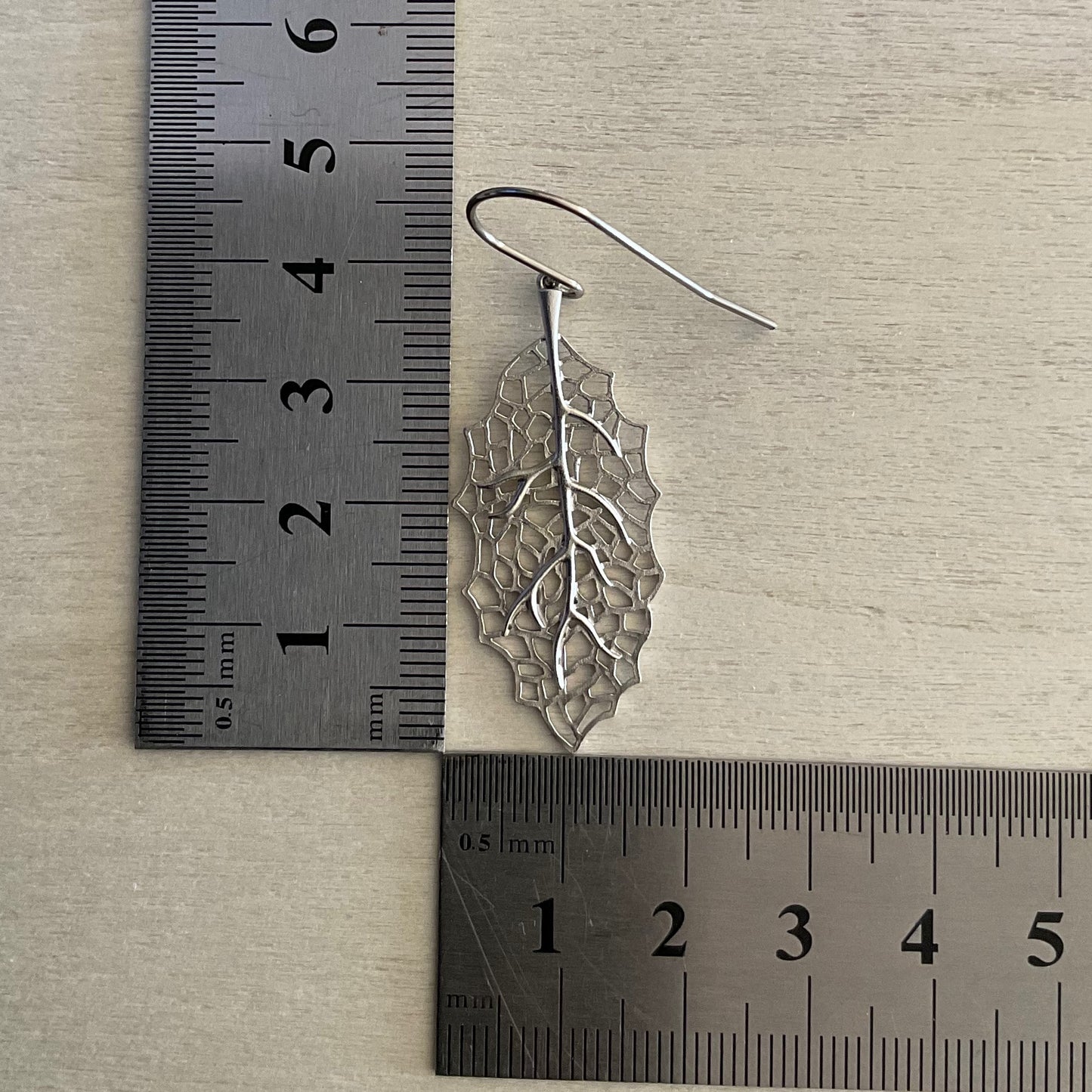 Filigree Leaves Earring Set - Platinum Silver