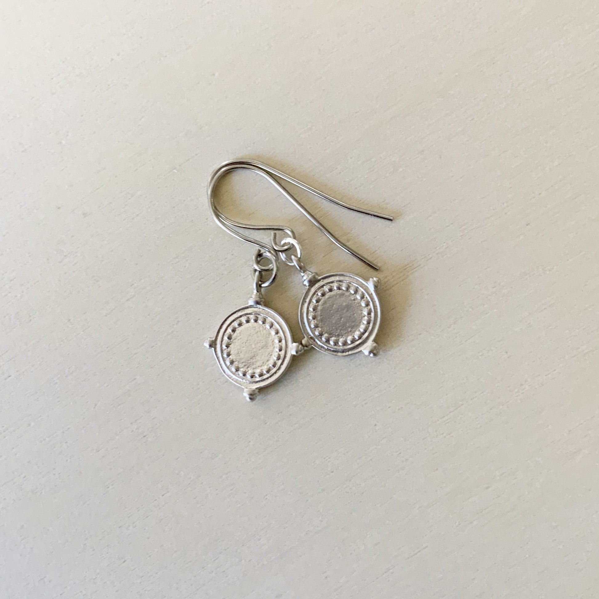 Medallion Series - Platinum Silver V1 - The Sister Label