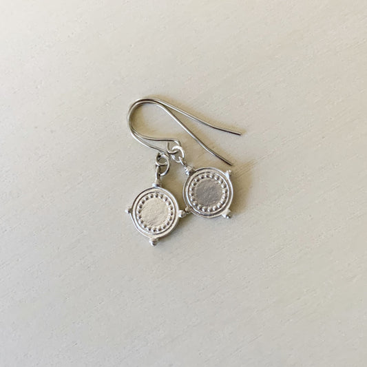 Medallion Series - Platinum Silver V1 - The Sister Label