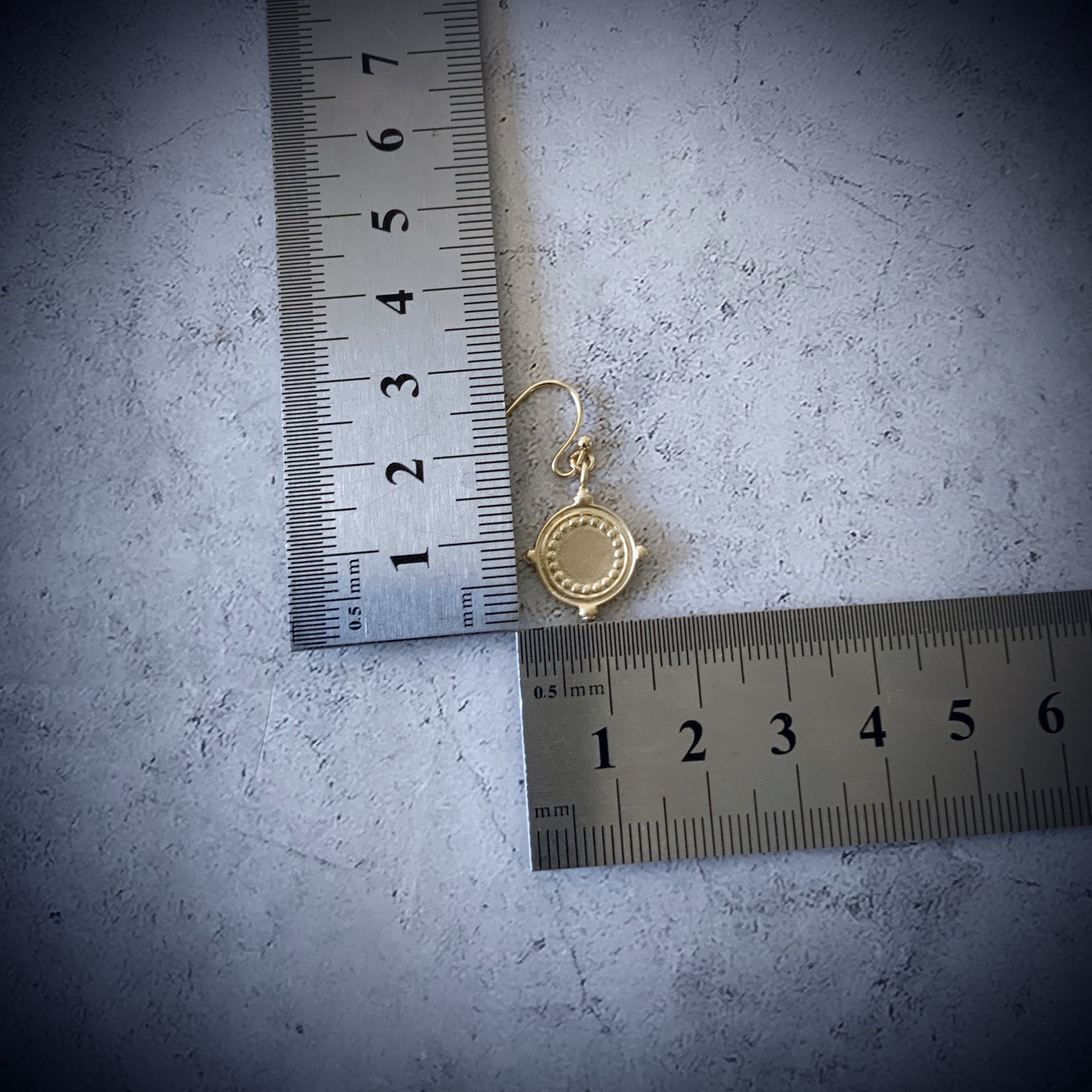 Medallion Series V1 Earring Set - Gold - The Sister Label