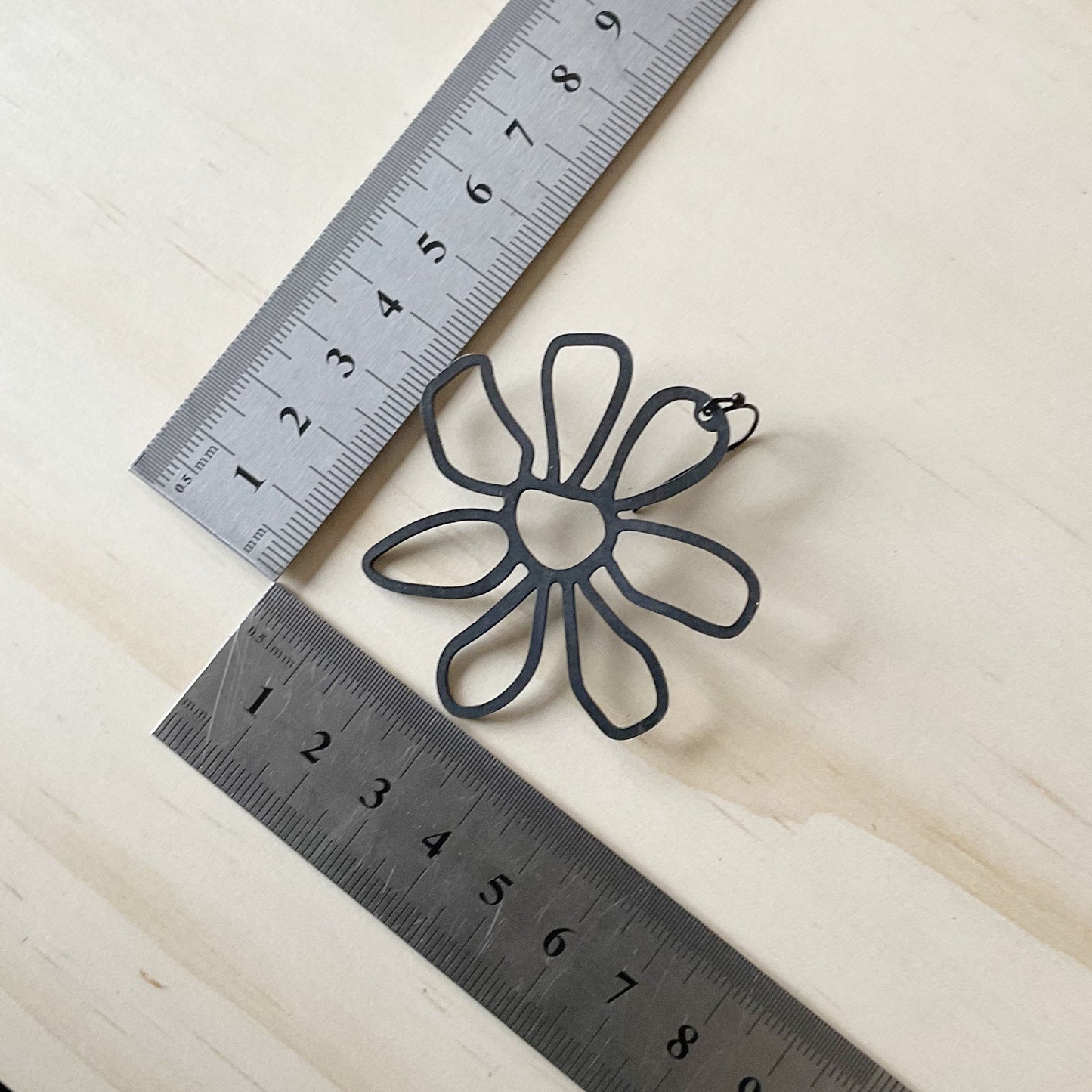 Black Eden Drop Earring Set - The MEGA Daisies