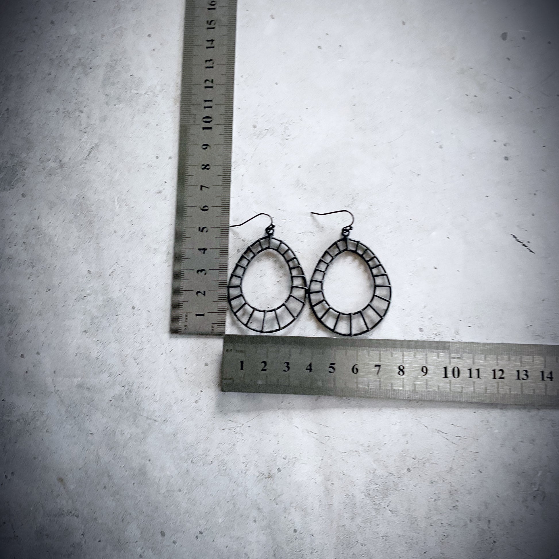 Oval Eden Drop Earring Set - The Sister Label