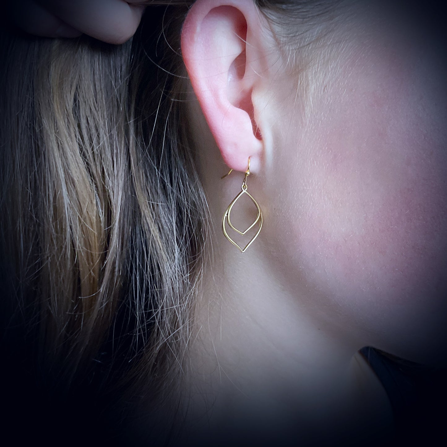 Delicate Teardrop - Matte Gold - The Sister Label