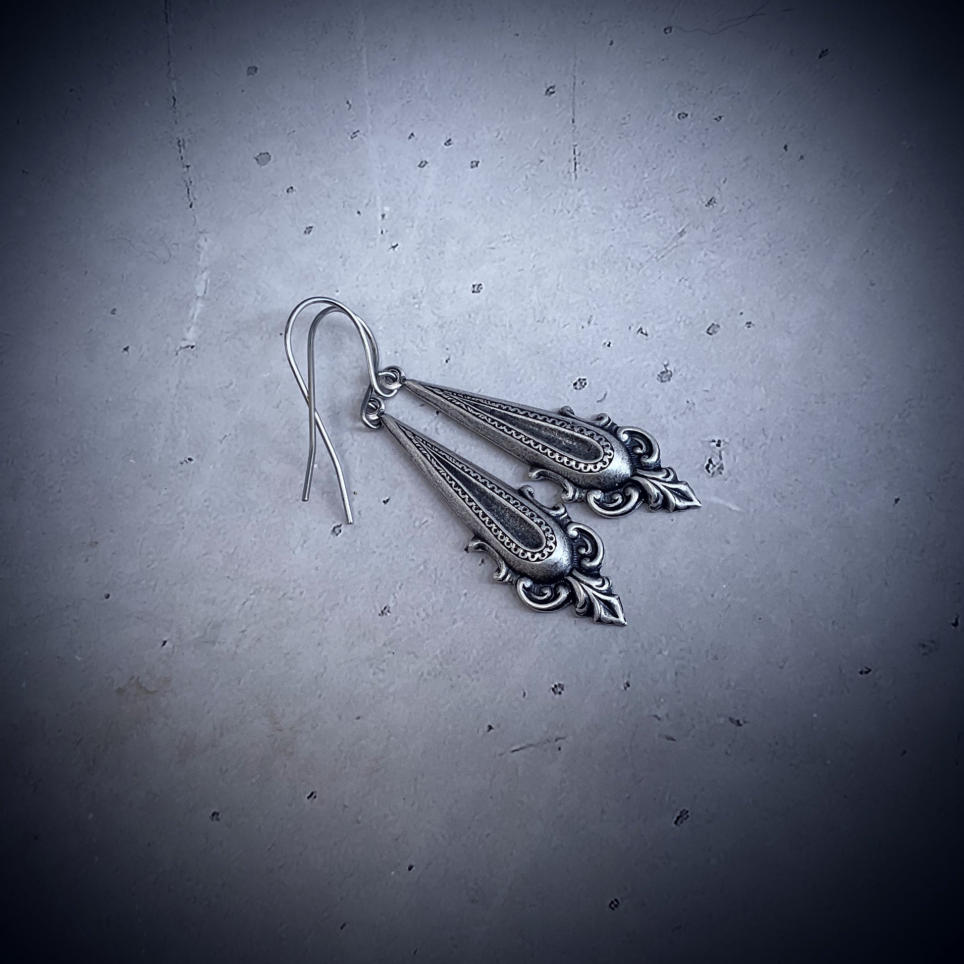 Vintage Bliss Earring Set - The Sister Label