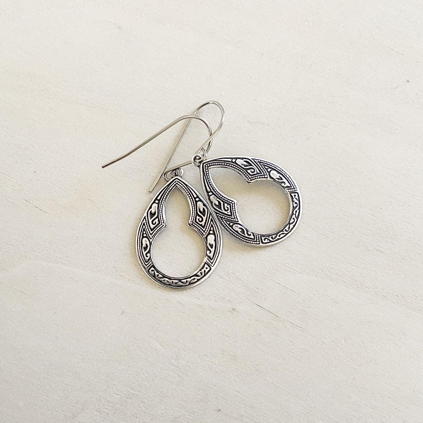 Vintage Bliss Lady May Earring Set V3