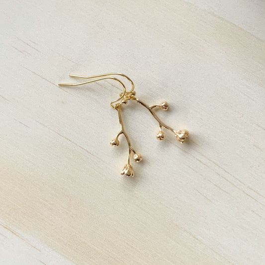 Bellflower Gold Earring Set