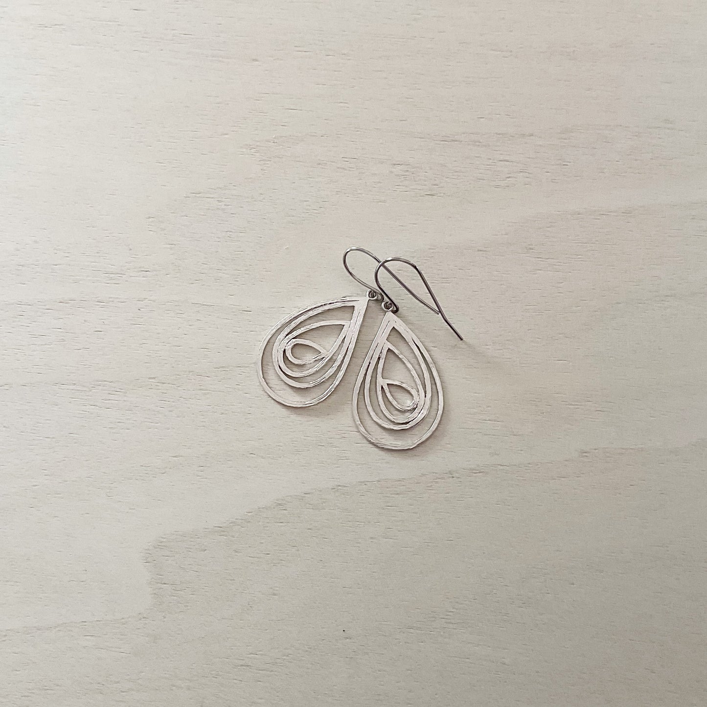 Rippled Water Earring Set - Platinum Silver
