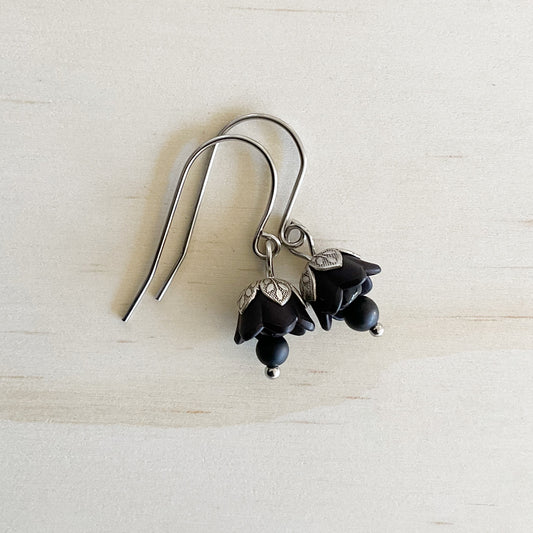 Black Resin Vintage Tulip Earring Set - The Sister Label