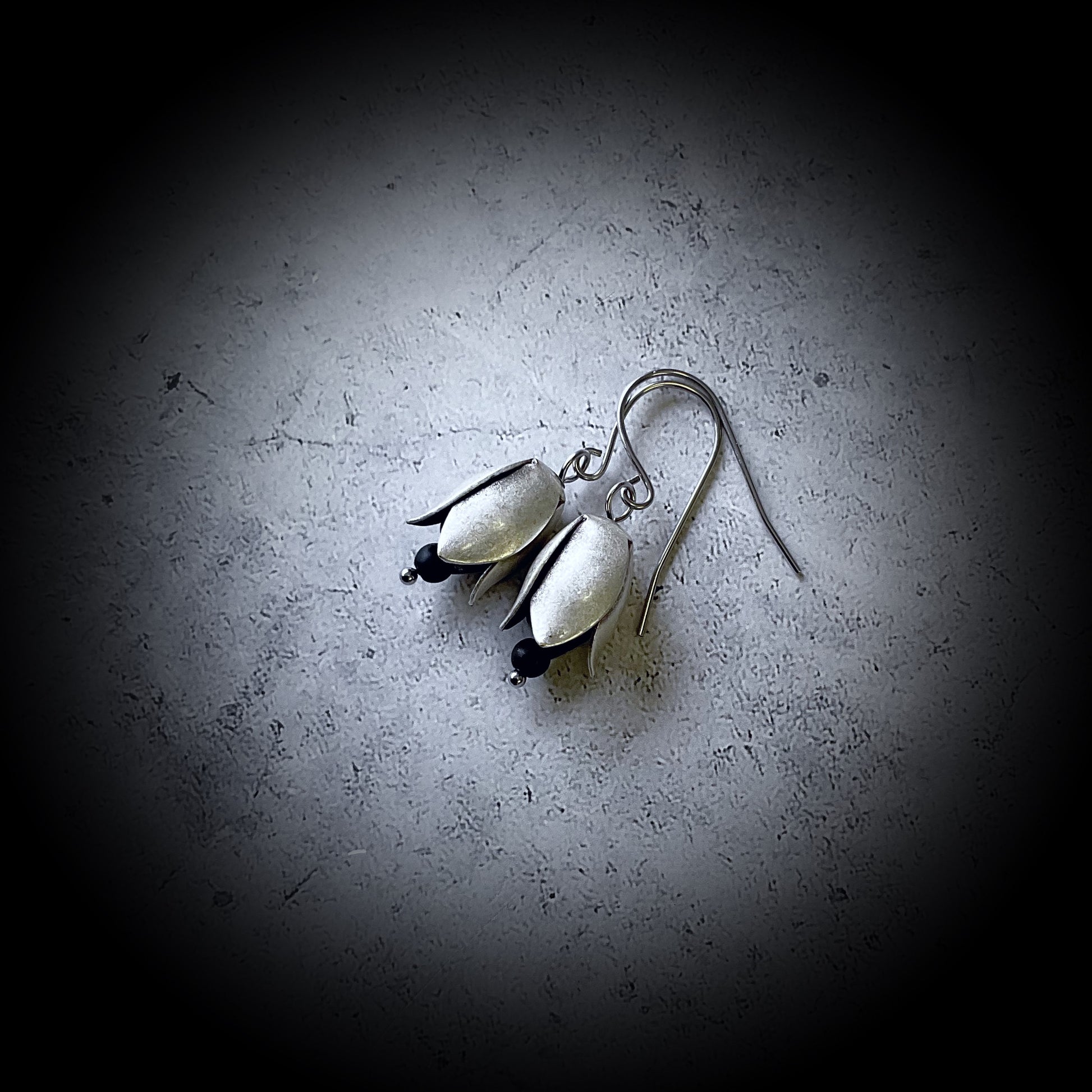 Charlotte Vintage Tulip Earring Set - The Sister Label